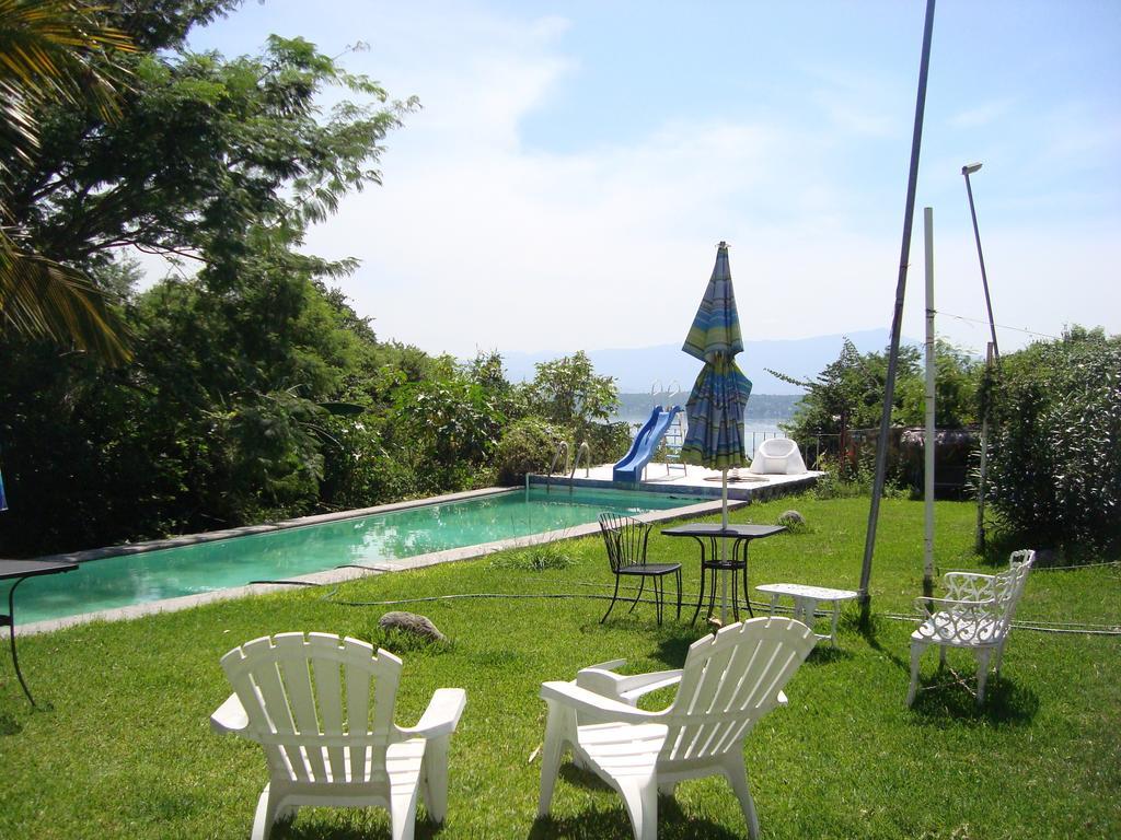 Hotel Teques Inn Tequesquitengo Exterior photo